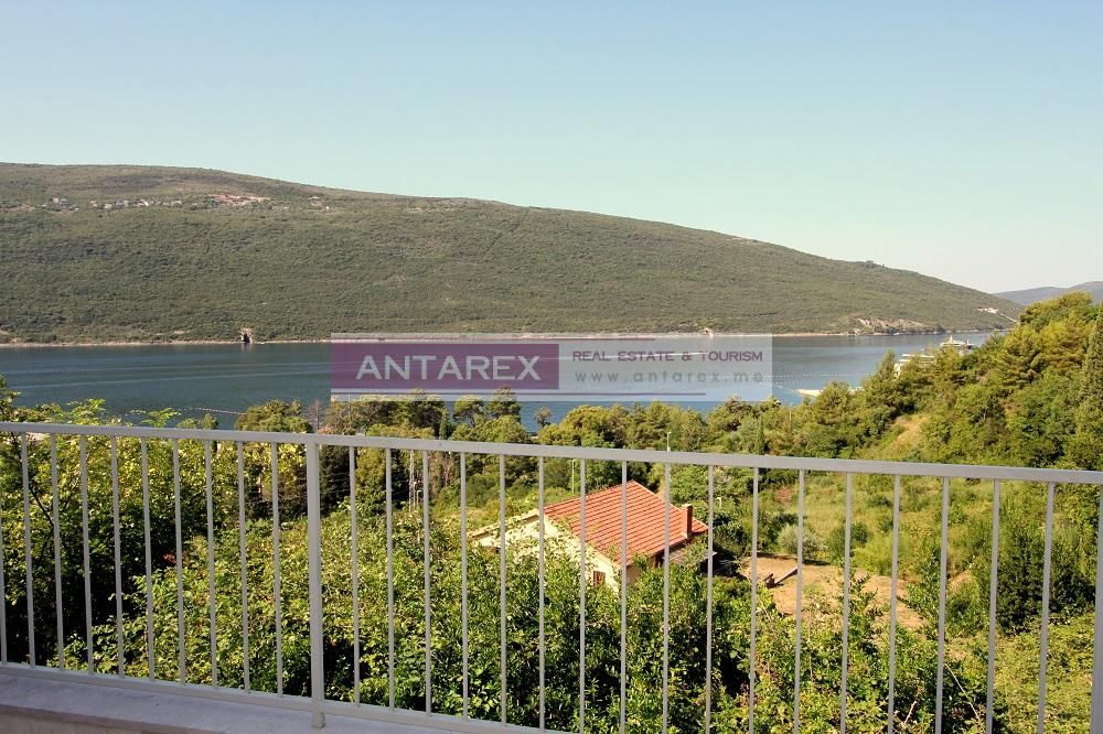 Вилла в Кумборе, Черногория, 151 м² - фото 13