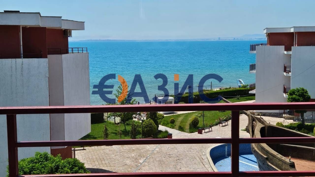 Апартаменты в Елените, Болгария, 105 м² - фото 1