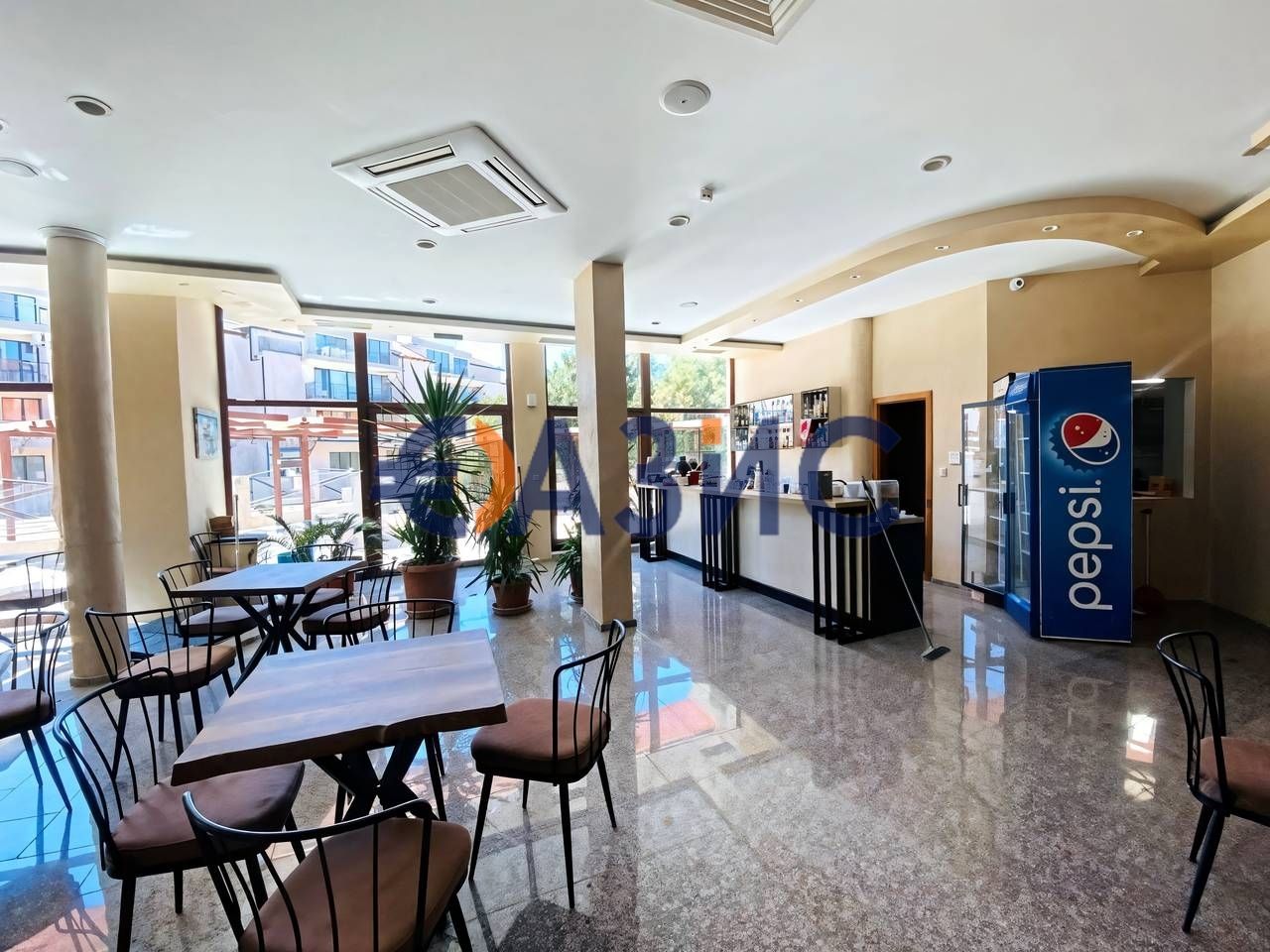 Отель, гостиница в Несебре, Болгария, 1 450 м² - фото 2