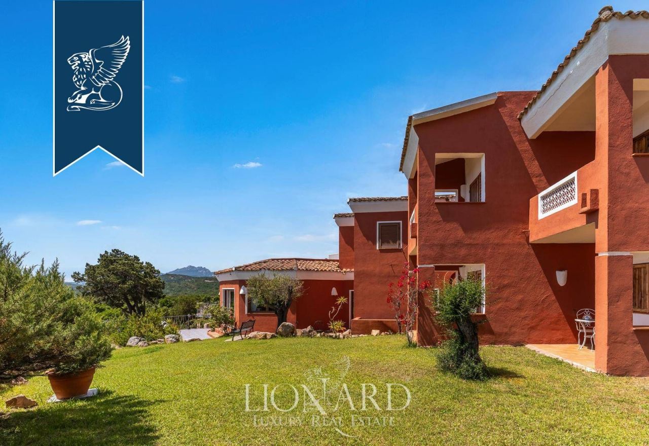 Отель, гостиница в Порто Черво, Италия, 2 100 м² - фото 7