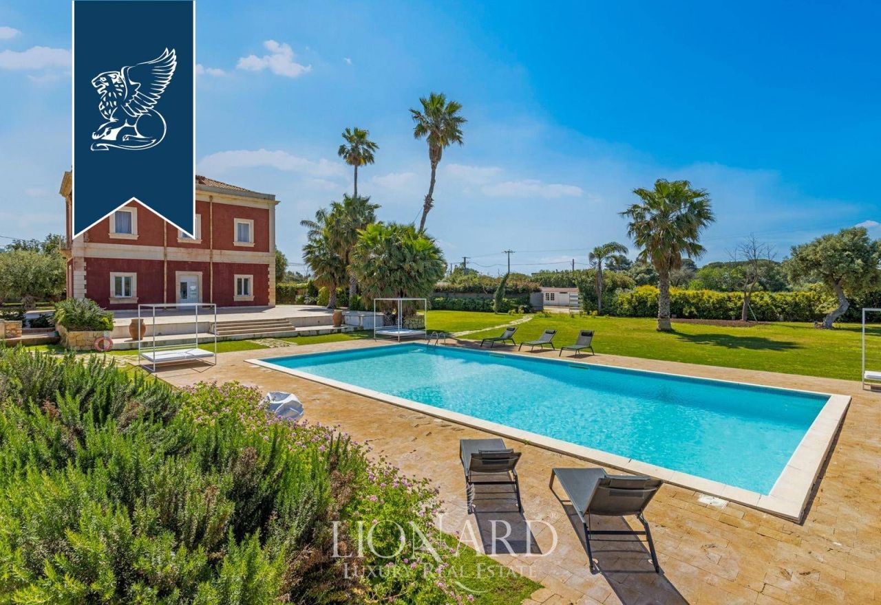 Вилла в Сиракузах, Италия, 858 м² - фото 8