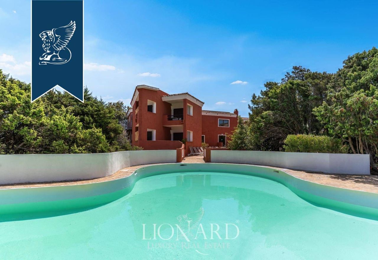 Отель, гостиница в Порто Черво, Италия, 2 100 м² - фото 11