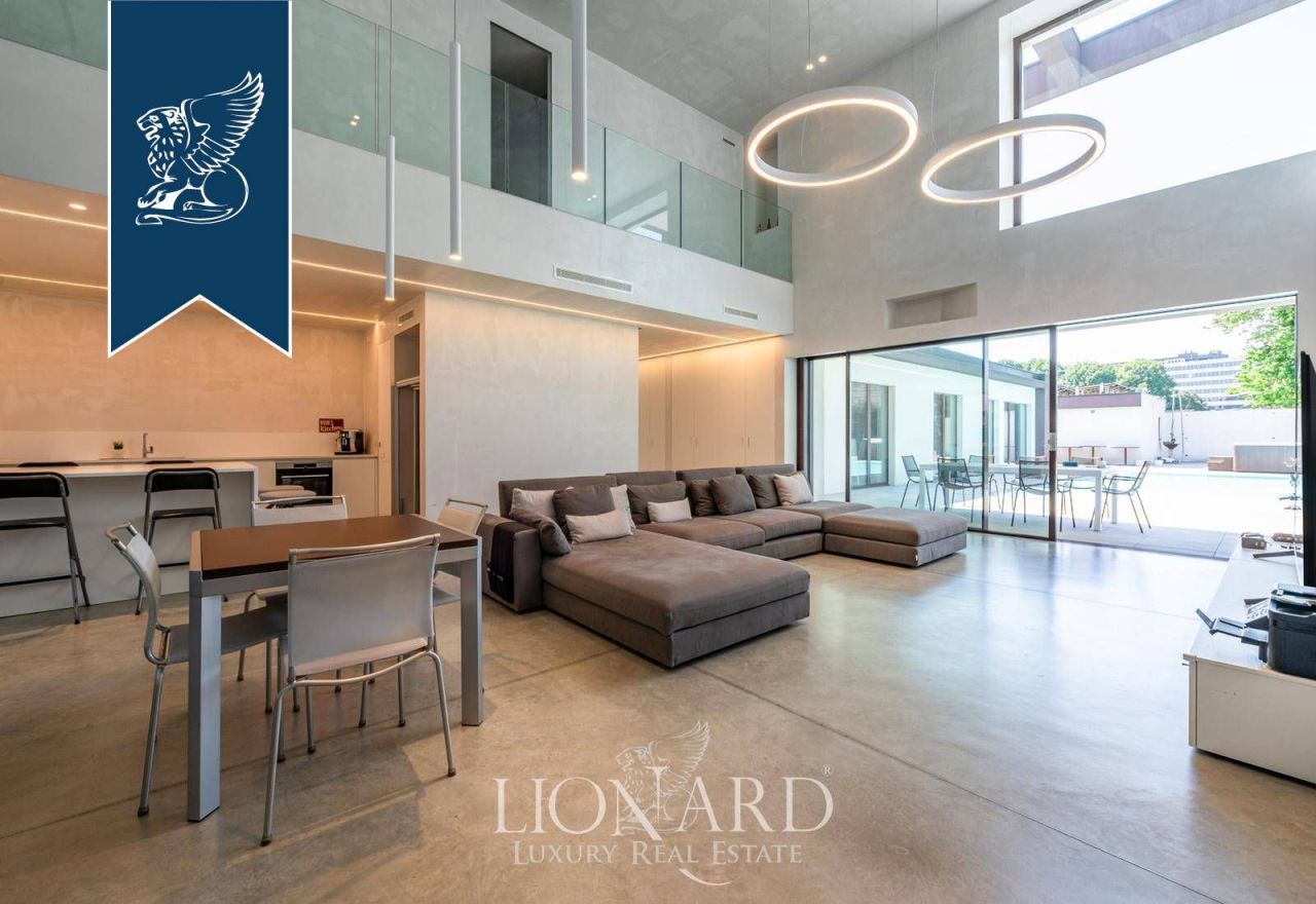 Вилла в Монце, Италия, 440 м² - фото 17