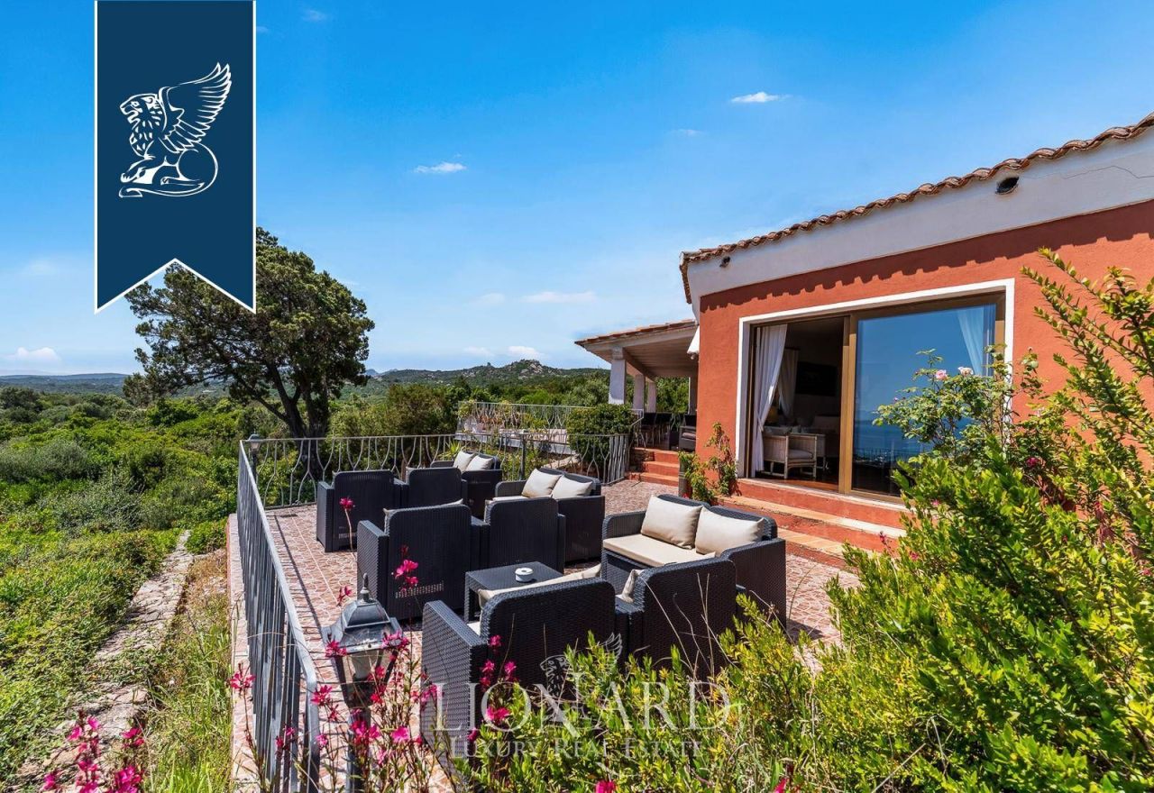 Отель, гостиница в Порто Черво, Италия, 2 100 м² - фото 18