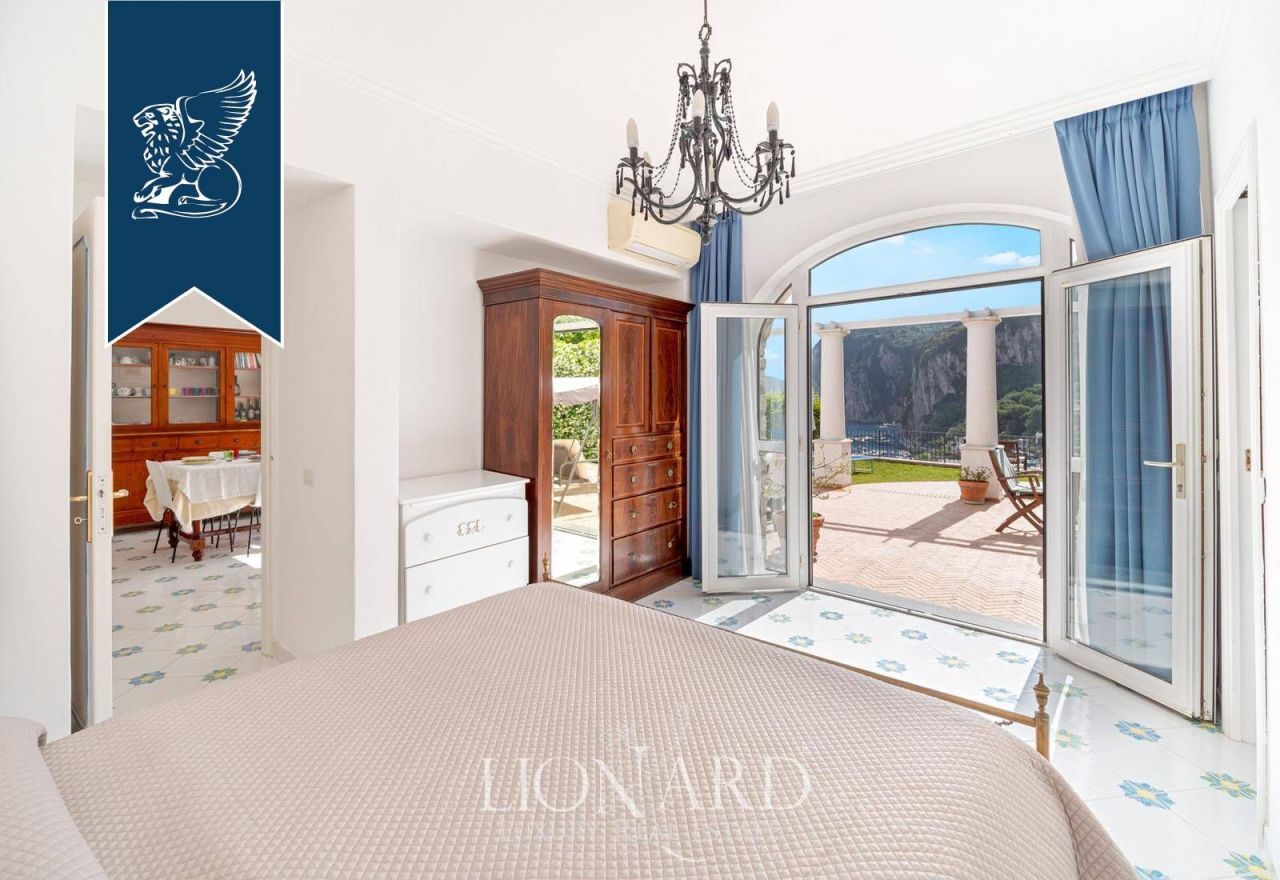 Вилла на Капри, Италия, 130 м² - фото 19