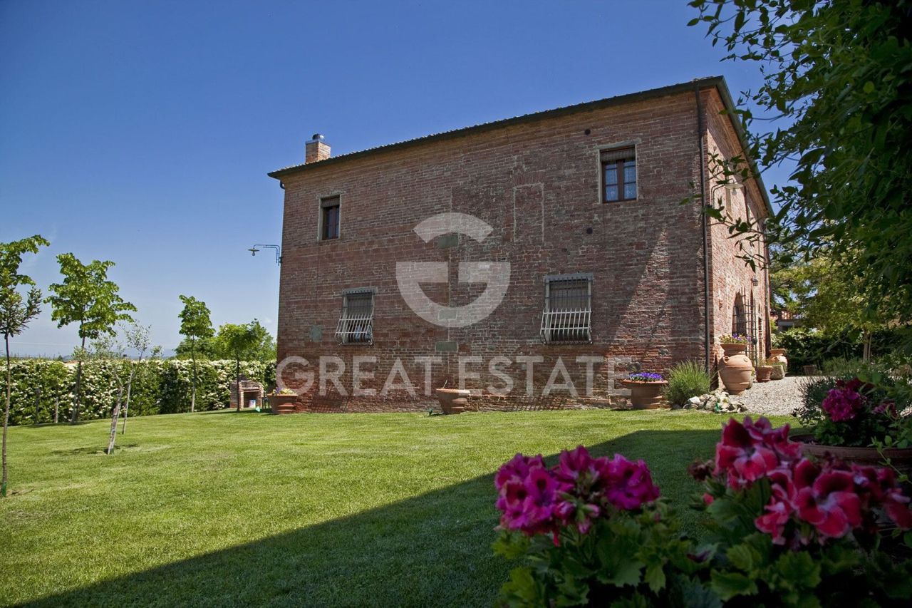 Дом в Монтепульчано, Италия, 390.5 м² - фото 7