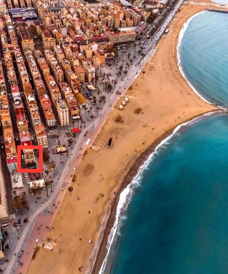 Квартира в Барселоне, Испания, 75 м² - фото 15