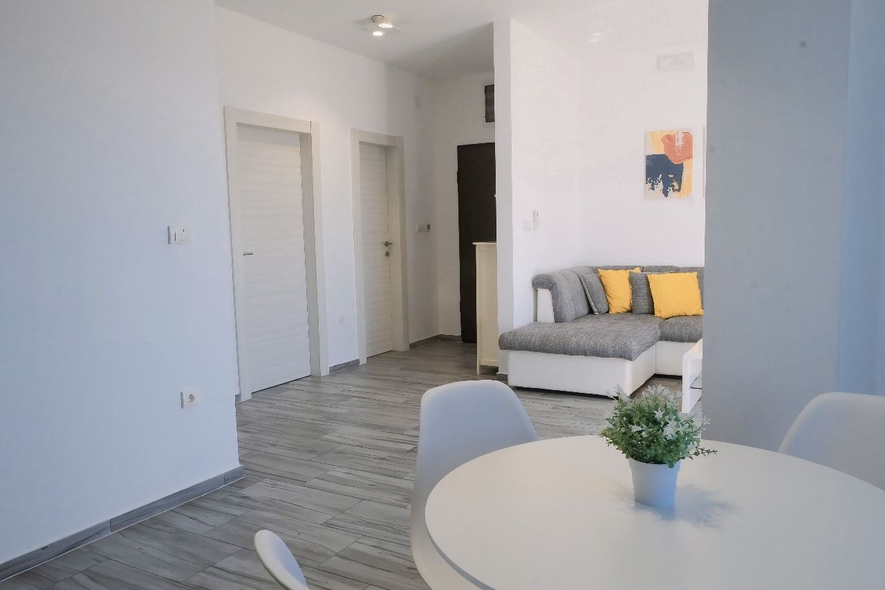 Квартира в Тивате, Черногория, 55 м² - фото 6