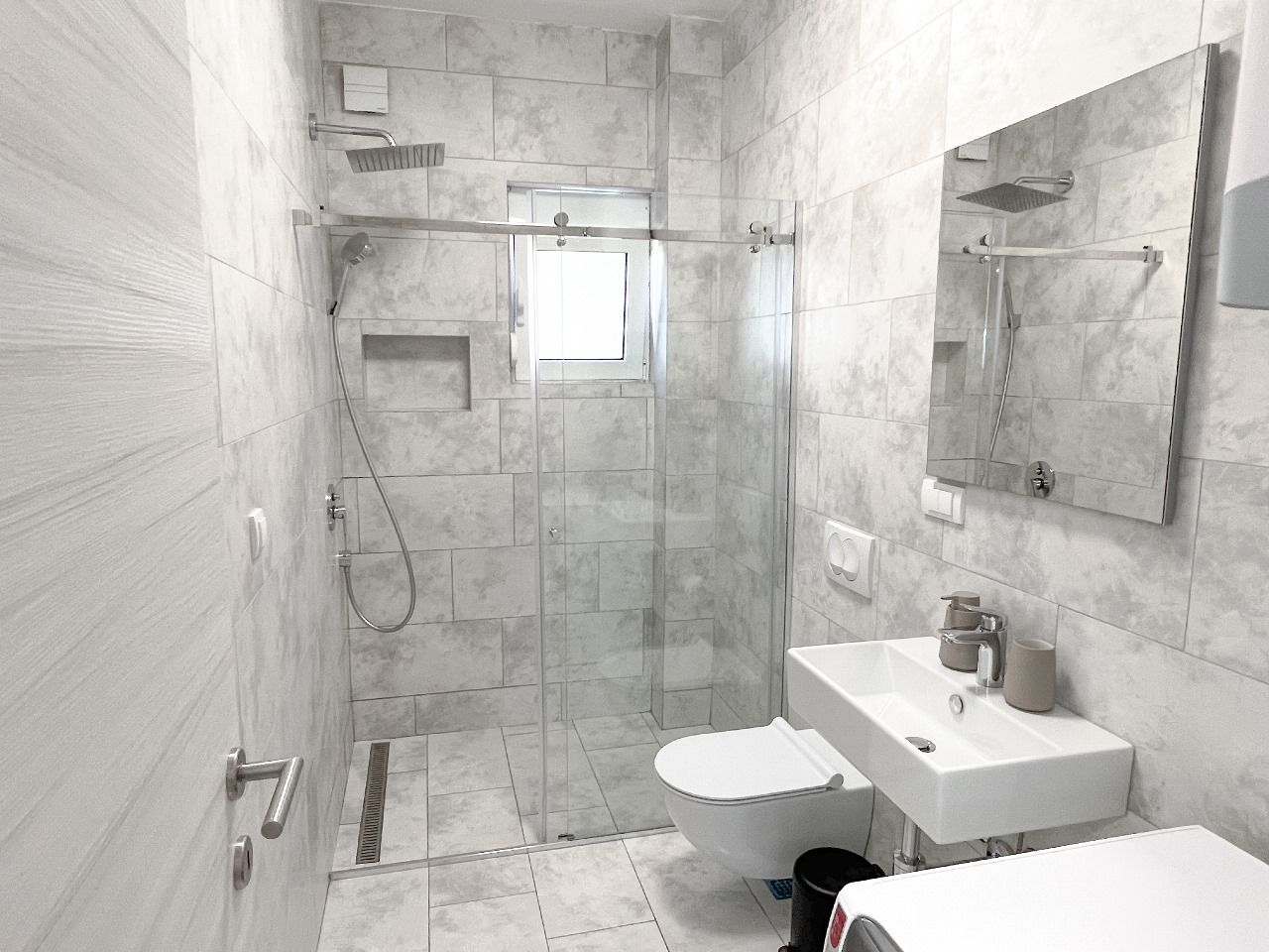 Квартира в Тивате, Черногория, 55 м² - фото 13