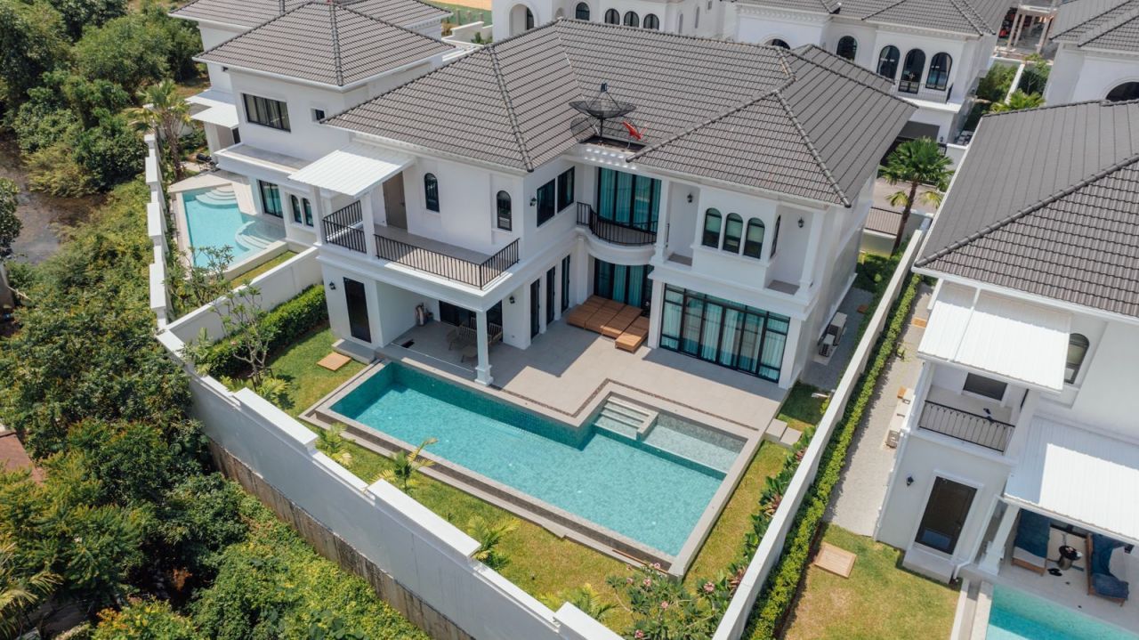 Вилла на пляже Бангтао, Таиланд, 441 м² - фото 1