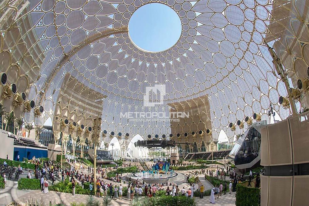 Вилла в Дубае, ОАЭ, 429 м² - фото 1