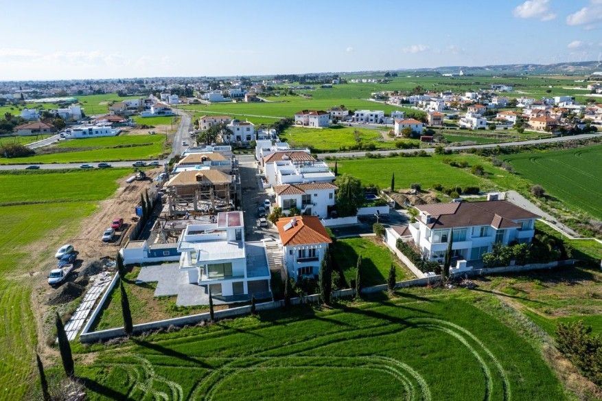 Вилла в Ларнаке, Кипр, 279 м² - фото 1