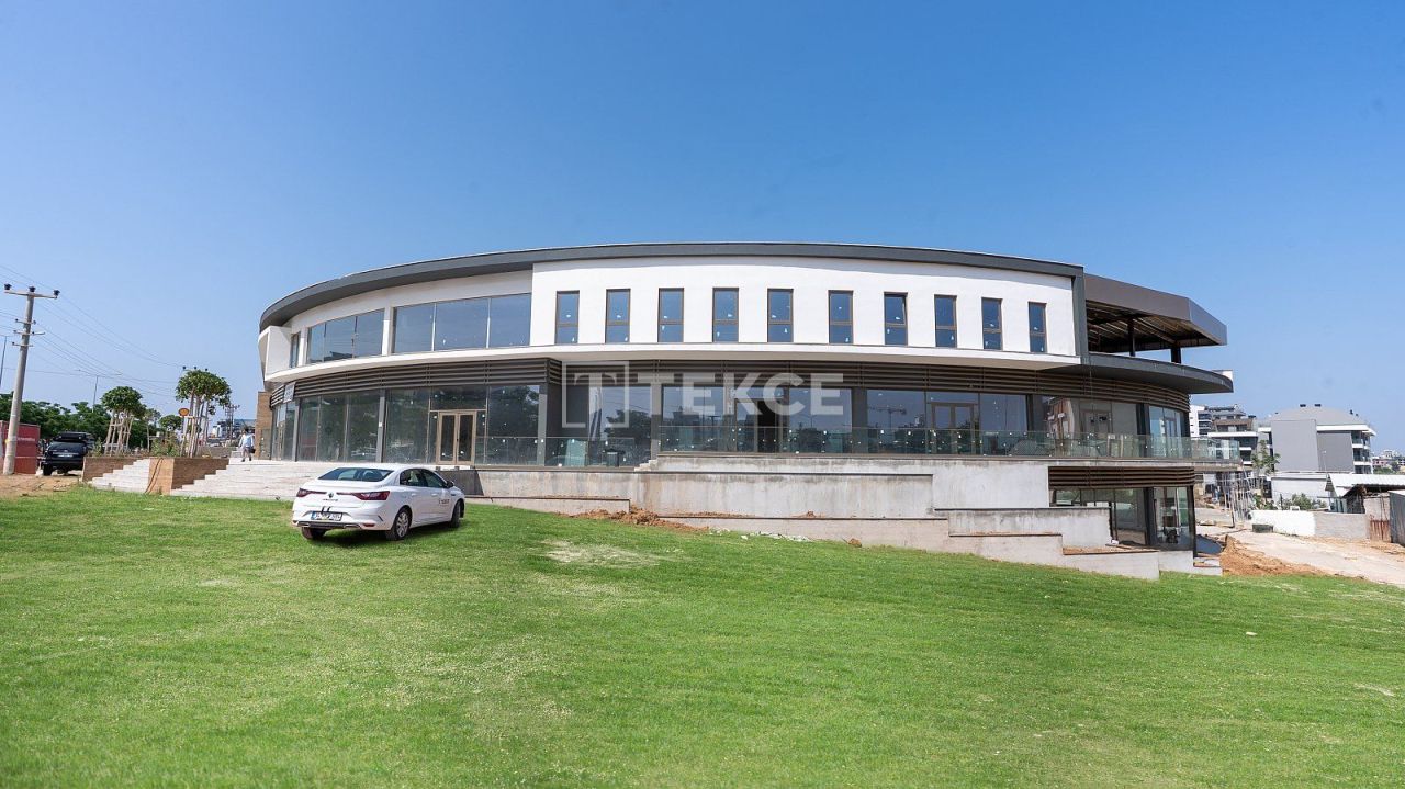 Магазин в Анталии, Турция, 220 м² - фото 1