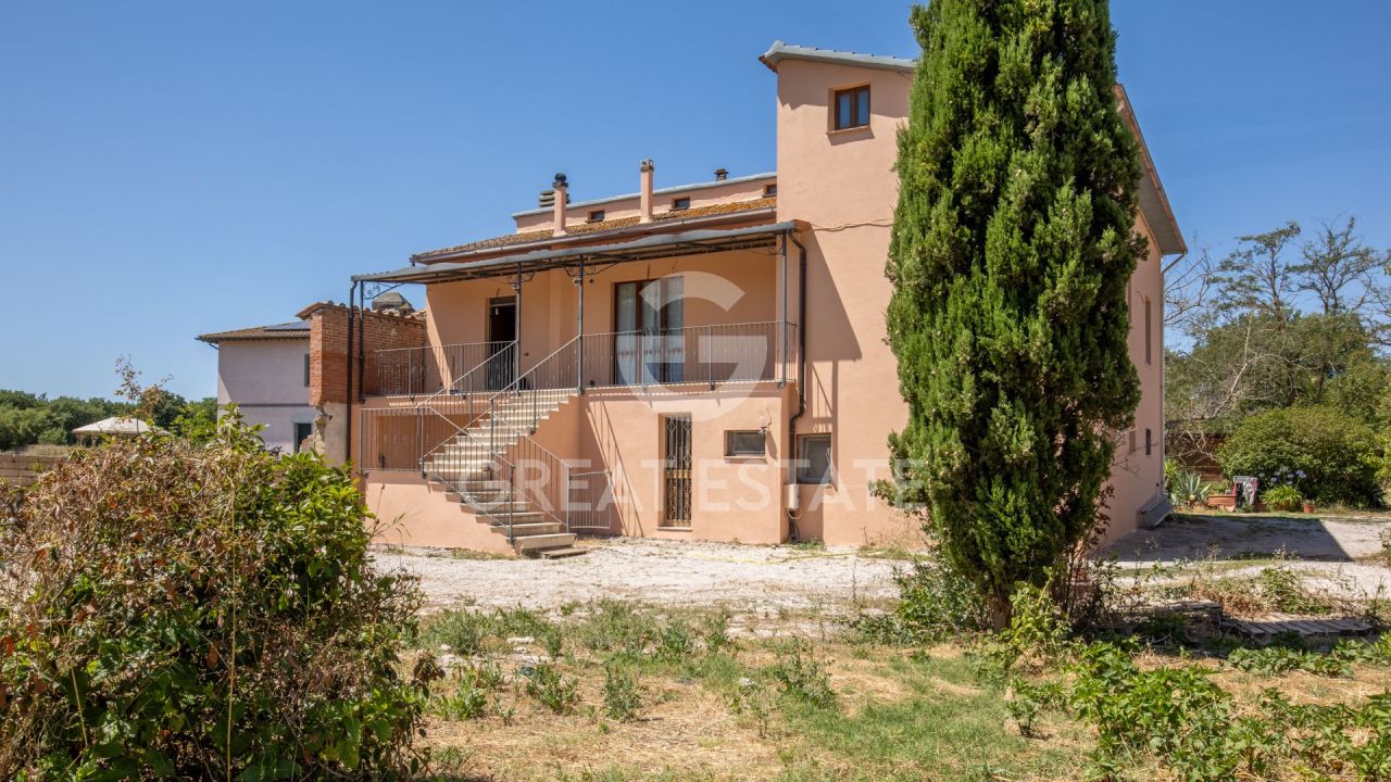 Вилла в Кастильоне-дель-Лаго, Италия, 258.6 м² - фото 1