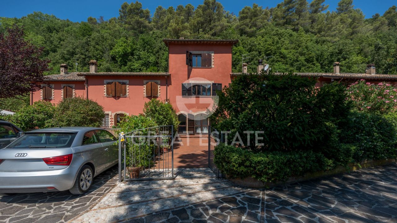 Дом в Сполето, Италия, 200 м² - фото 6