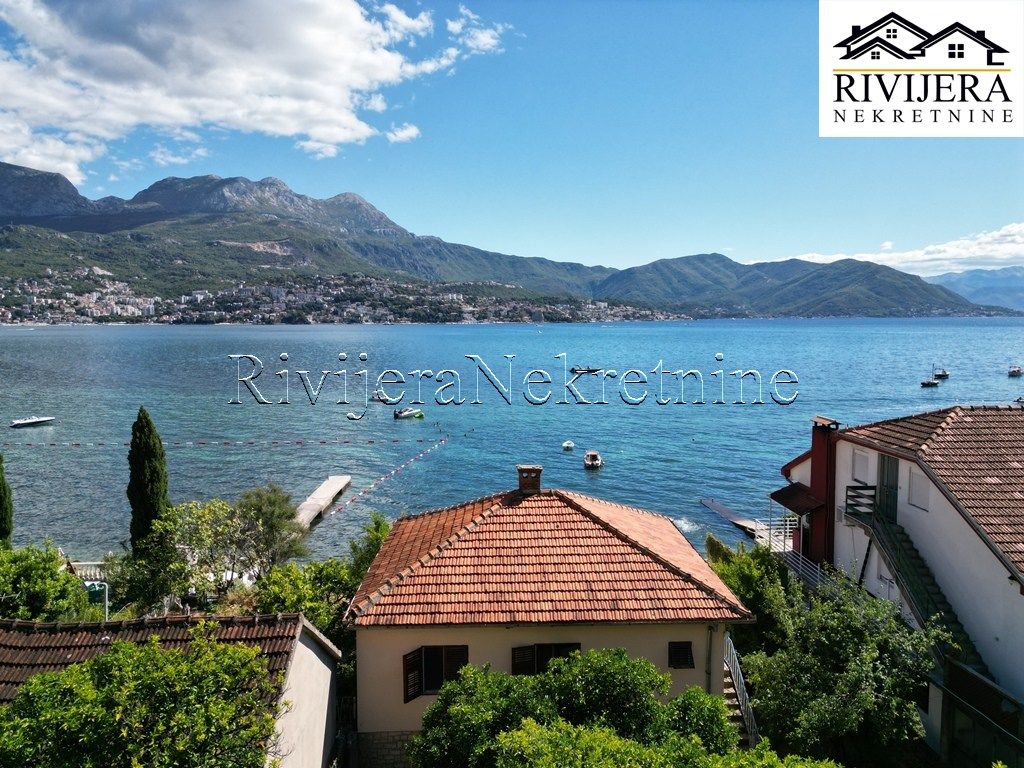 Дом в Херцег-Нови, Черногория, 120 м² - фото 5