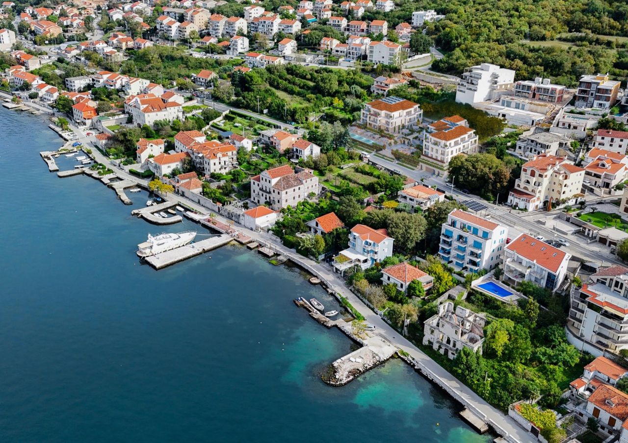 Квартира в Которе, Черногория, 61.68 м² - фото 11