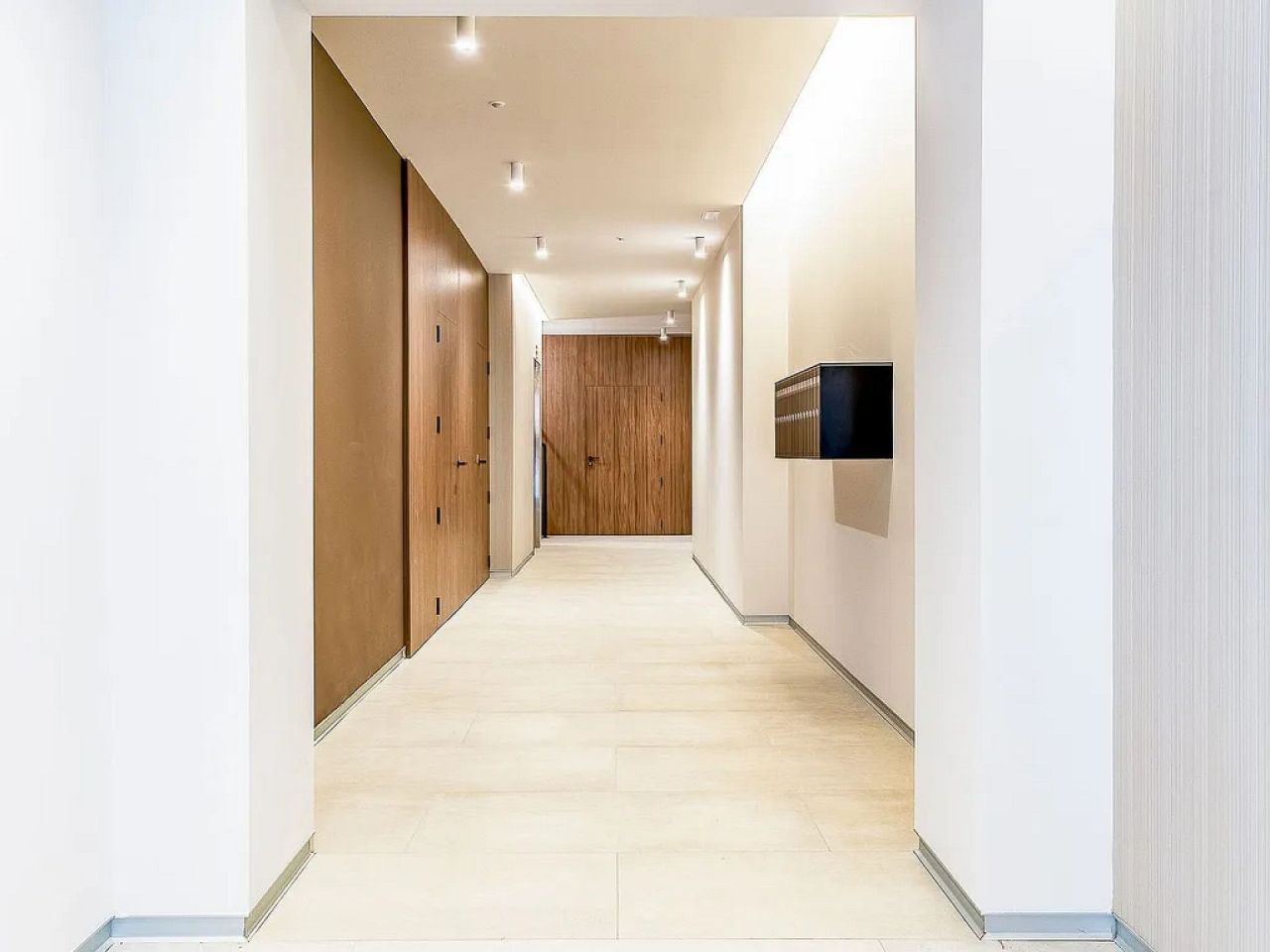 Апартаменты в Барселоне, Испания, 104 м² - фото 10