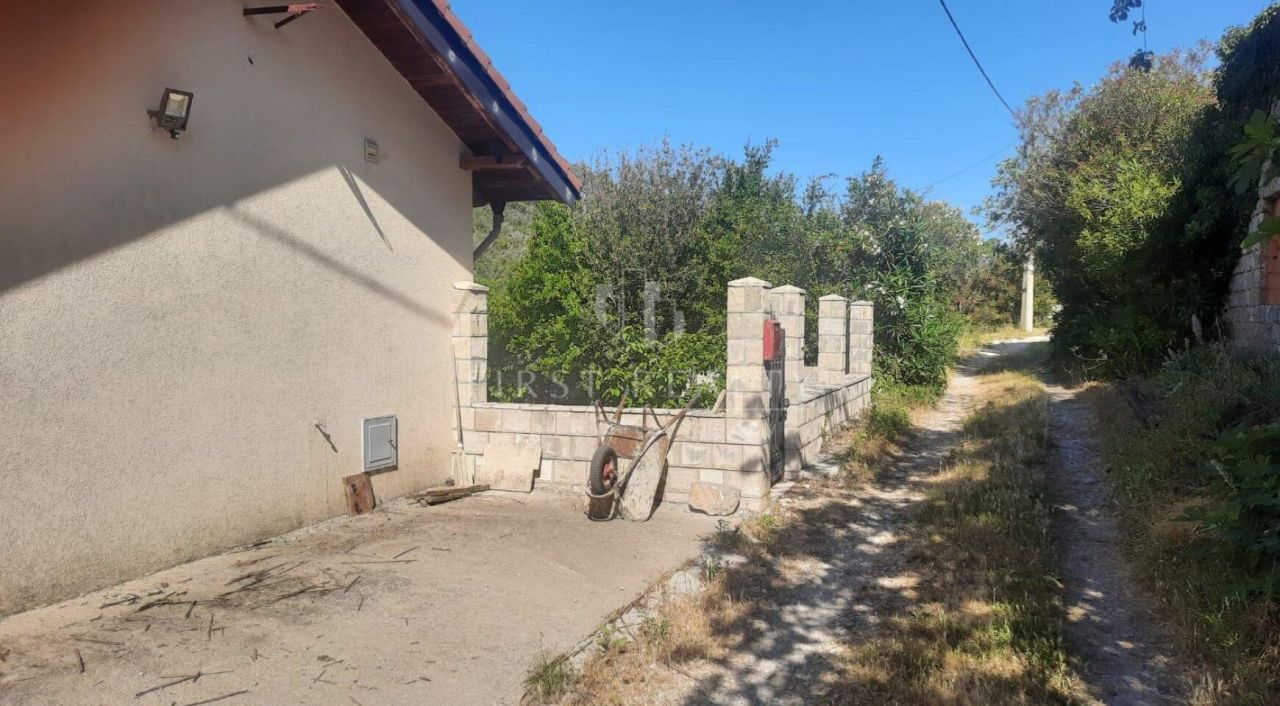 Дом на полуострове Луштица, Черногория, 247 м² - фото 4