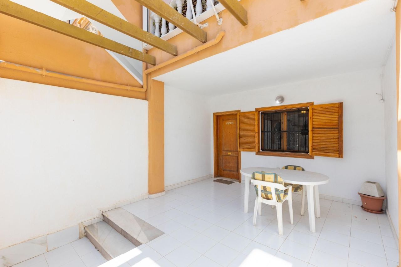 Бунгало в Торревьехе, Испания, 67 м² - фото 2