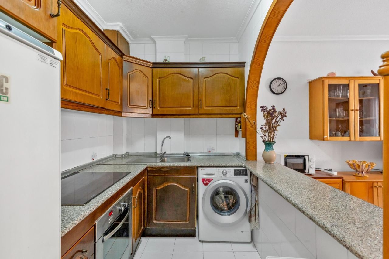 Бунгало в Торревьехе, Испания, 67 м² - фото 13