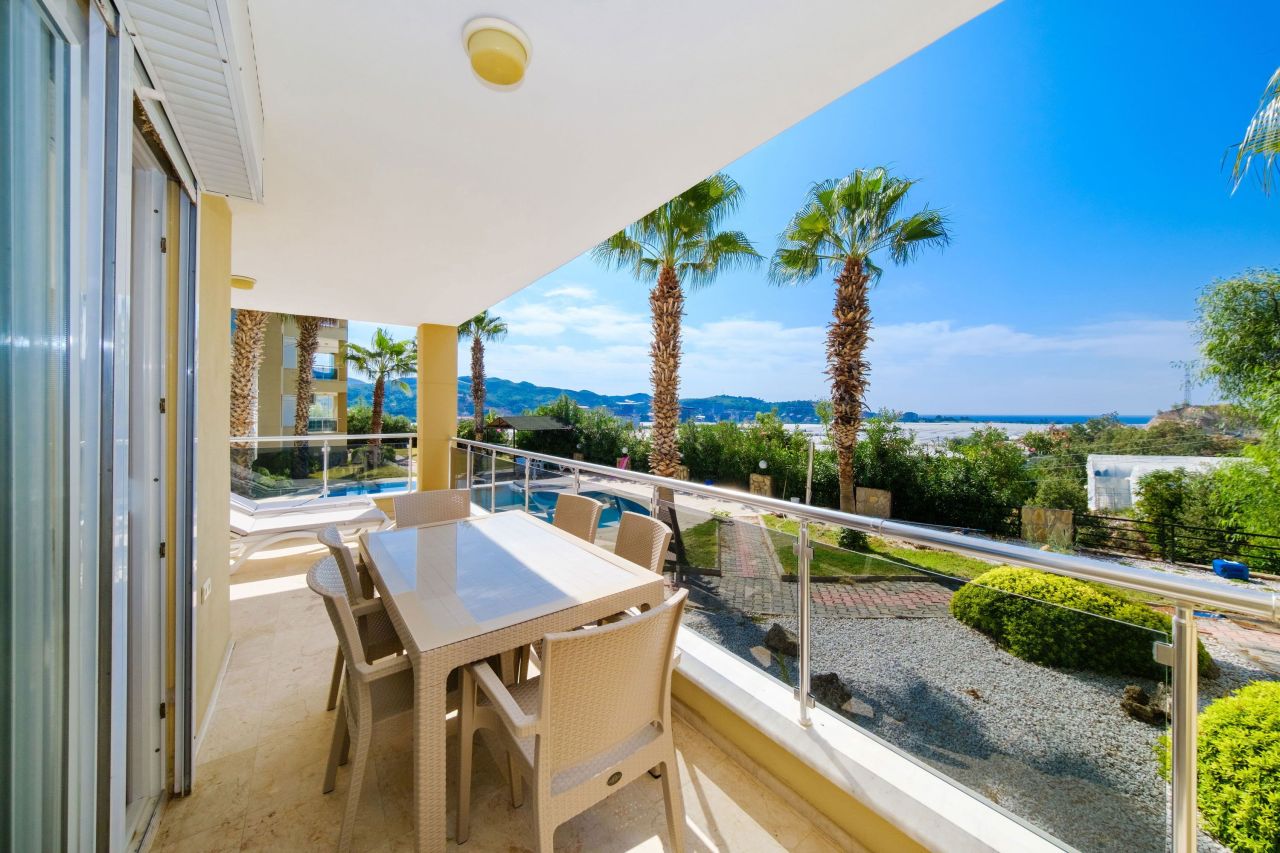 Апартаменты в Алании, Турция, 135 м² - фото 1