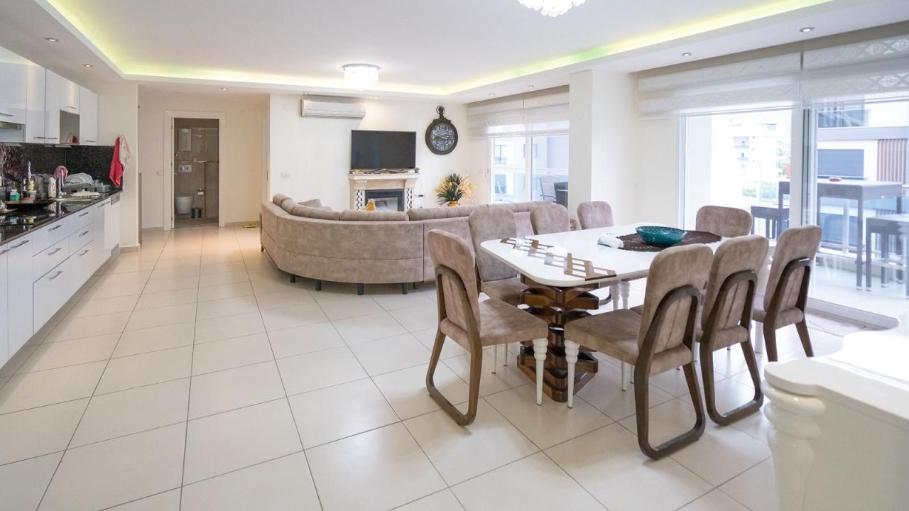 Апартаменты в Алании, Турция, 120 м² - фото 1