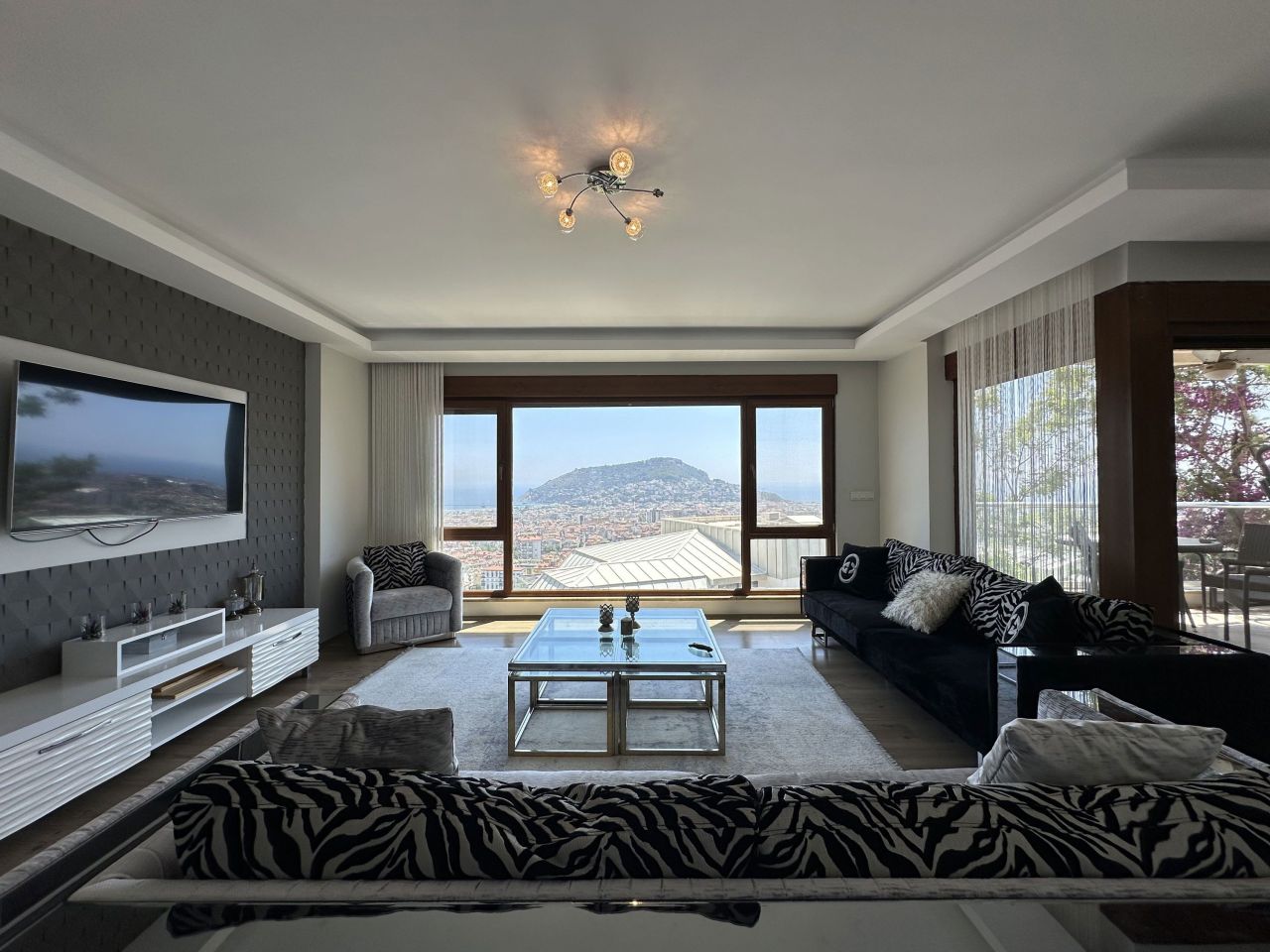 Апартаменты в Алании, Турция, 210 м² - фото 1