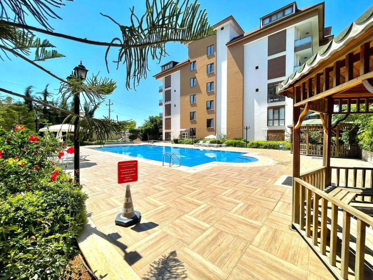 Апартаменты в Алании, Турция, 200 м² - фото 1
