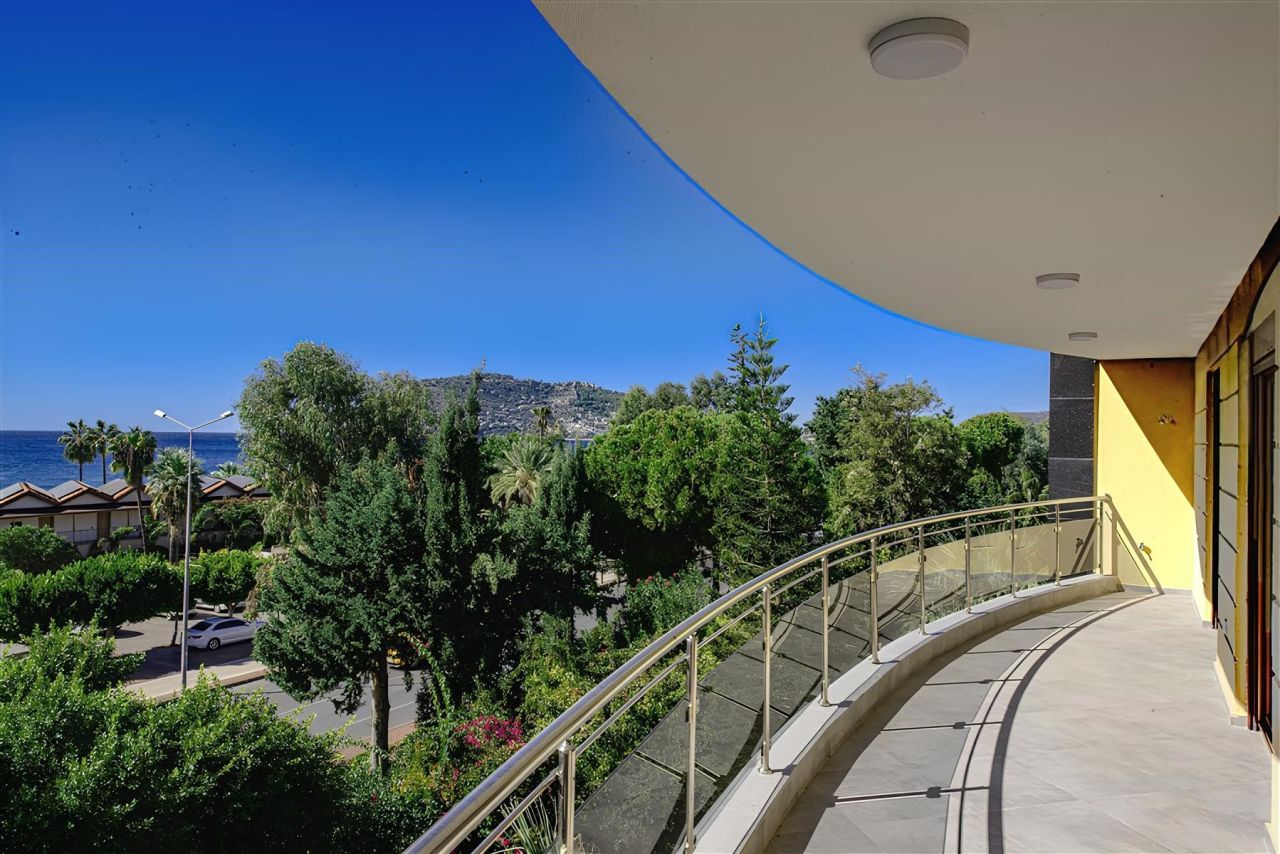 Апартаменты в Алании, Турция, 210 м² - фото 2