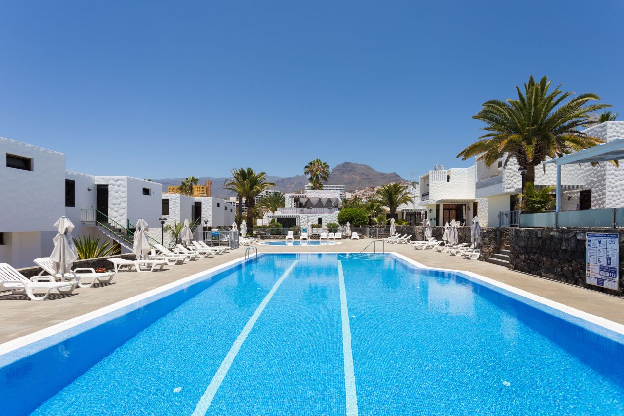 Квартира в Коста-Адехе, Испания, 40 м² - фото 2