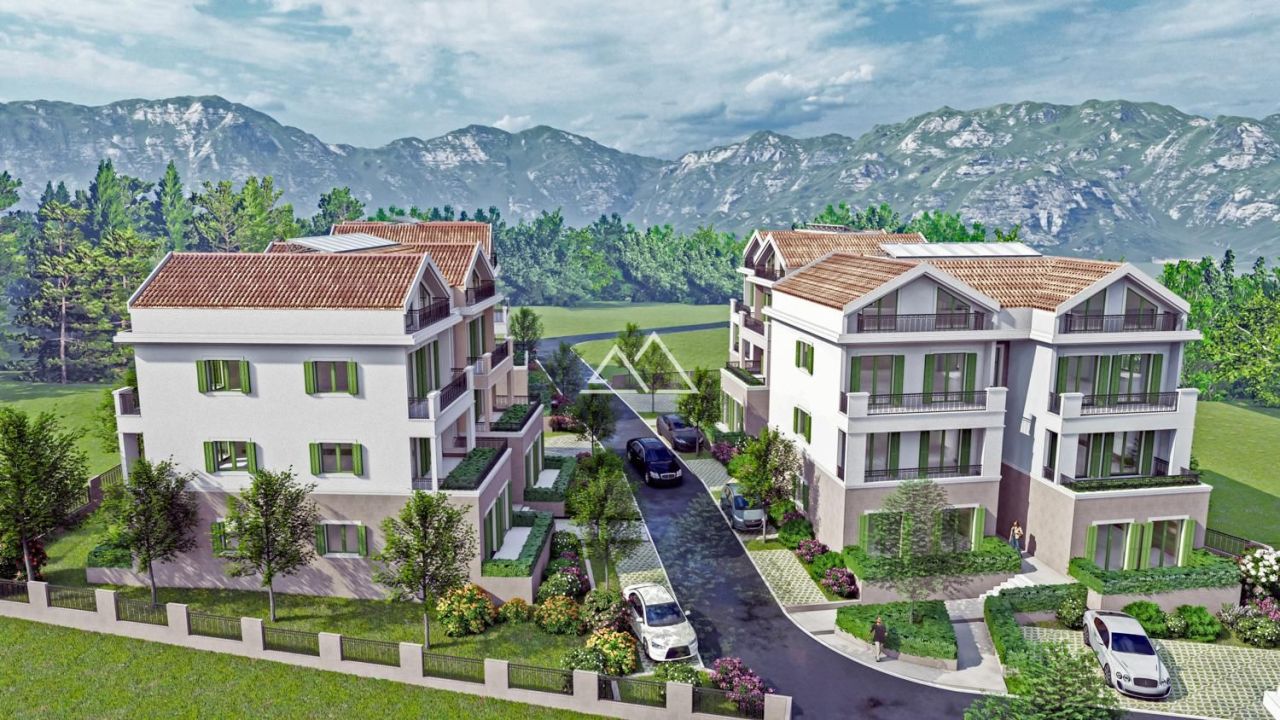 Апартаменты в Тивате, Черногория, 44 м² - фото 1