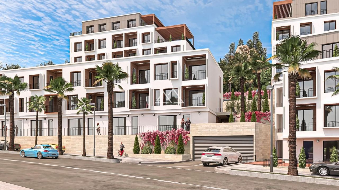 Апартаменты в Тивате, Черногория, 41 м² - фото 1