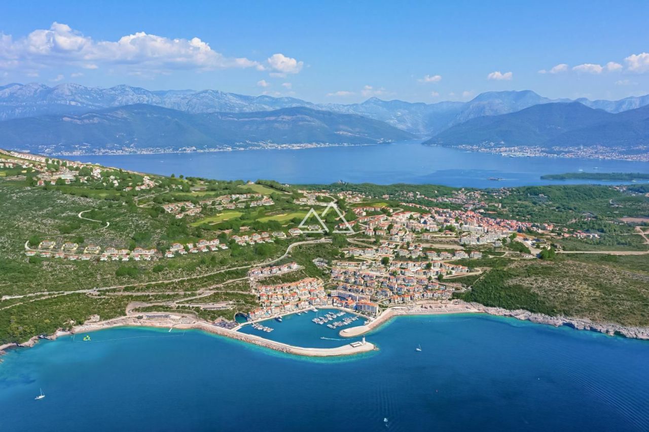 Квартира на полуострове Луштица, Черногория, 40 м² - фото 1