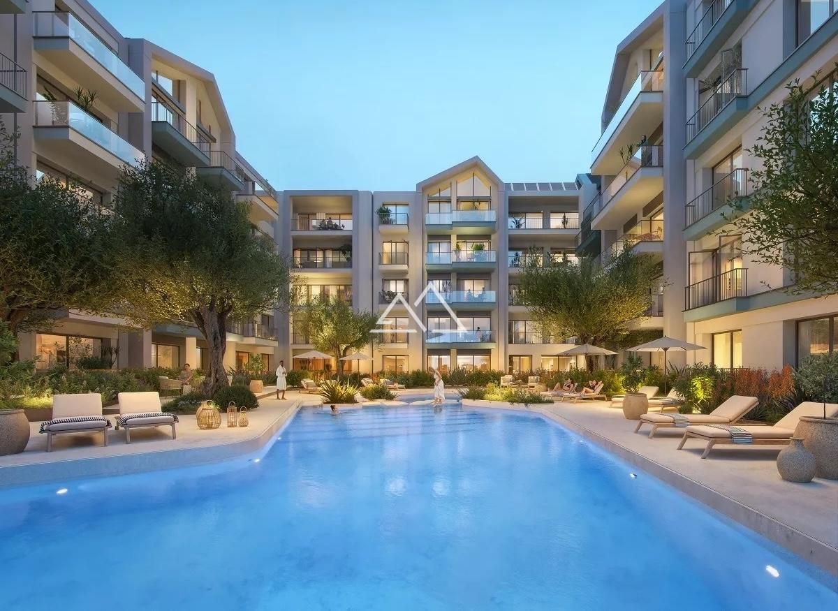 Апартаменты в Тивате, Черногория, 99 м² - фото 2