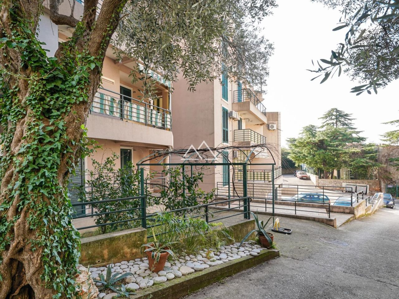 Апартаменты в Петроваце, Черногория, 90 м² - фото 3