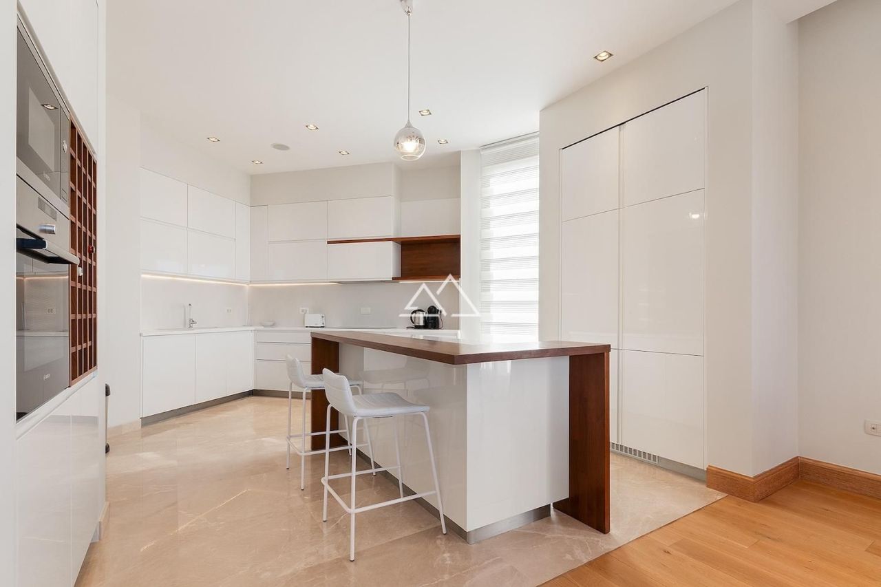 Вилла в Близикуче, Черногория, 600 м² - фото 3