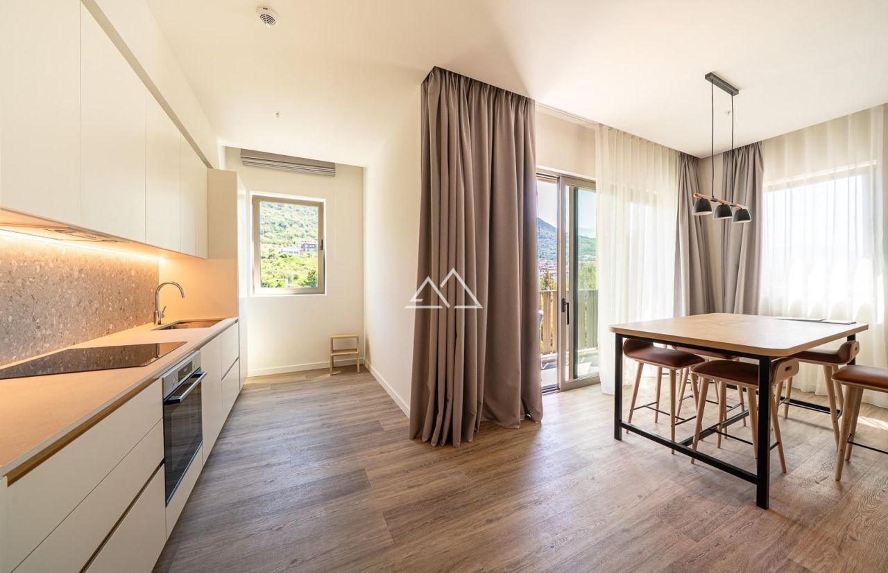 Апартаменты в Тивате, Черногория, 91 м² - фото 3