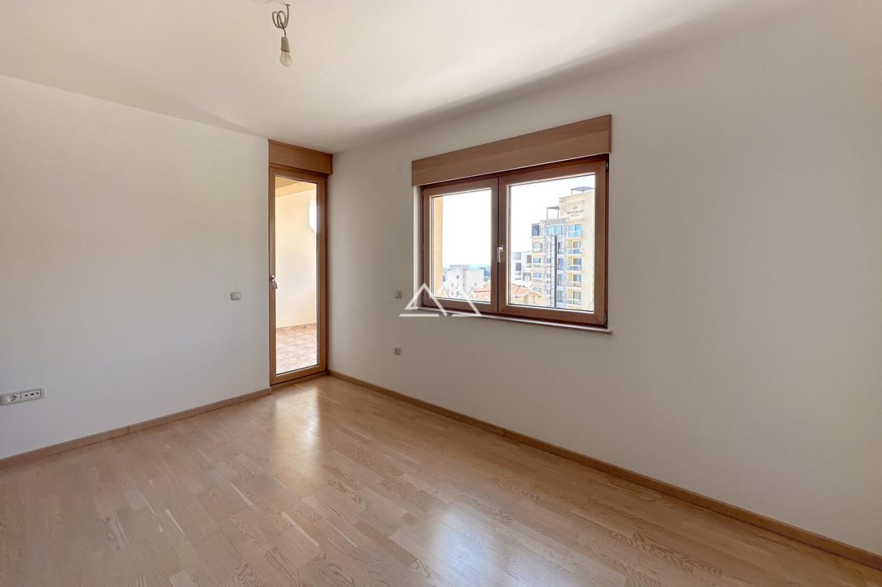 Апартаменты в Бечичи, Черногория, 45 м² - фото 4