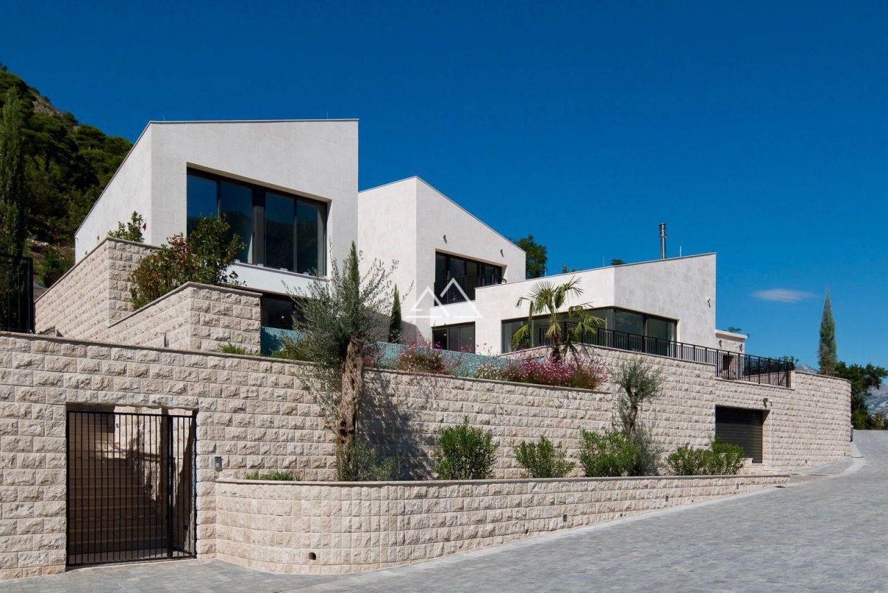 Вилла в Прчани, Черногория, 456 м² - фото 4