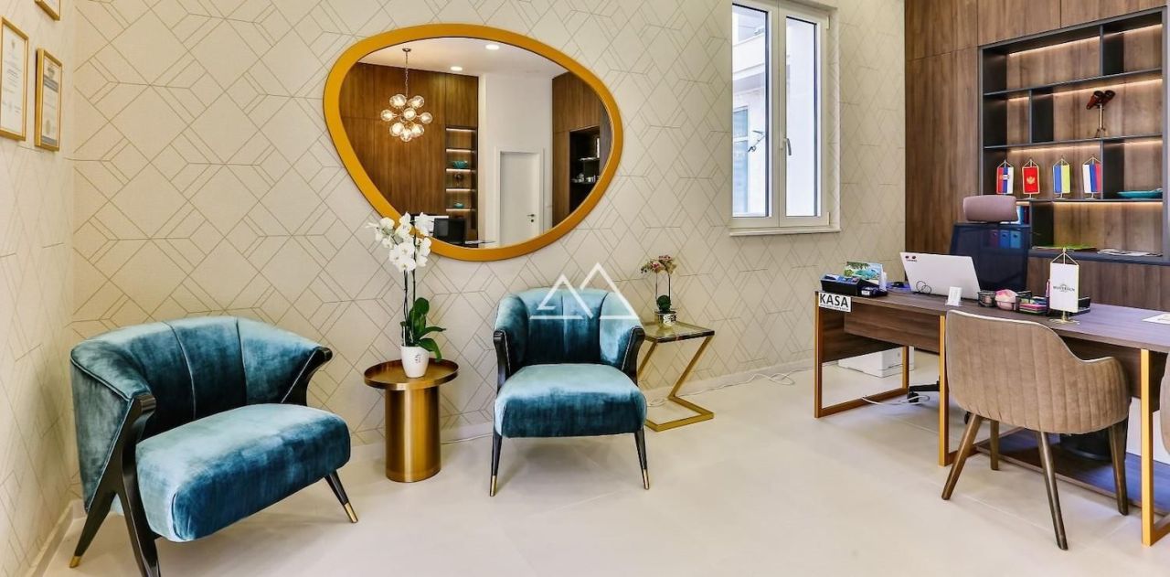 Коммерческая недвижимость в Будве, Черногория, 44 м² - фото 4