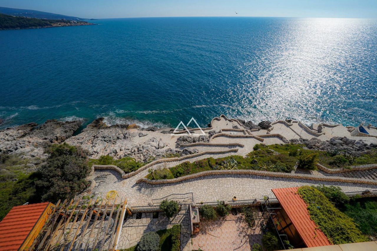 Апартаменты в Добра Воде, Черногория, 242 м² - фото 5