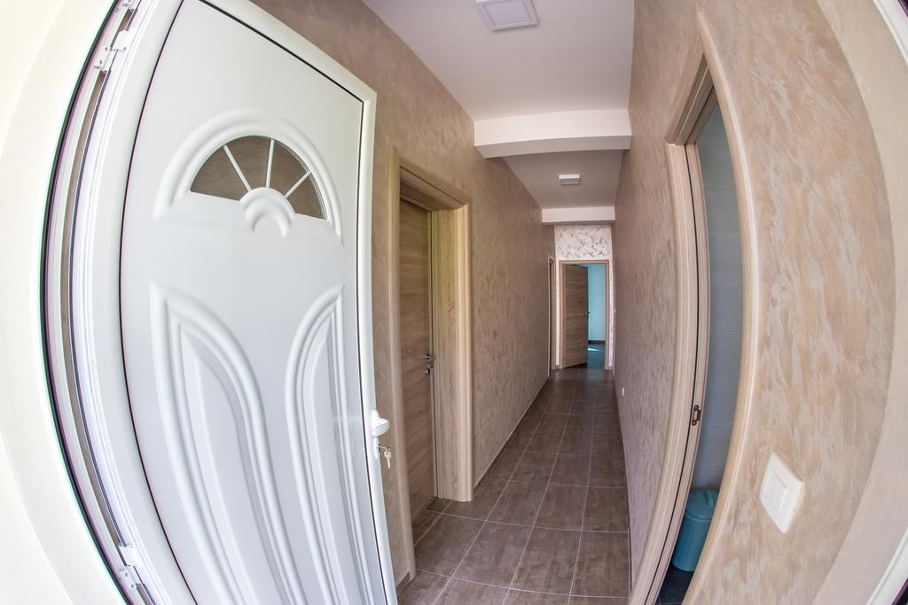 Коммерческая недвижимость в Столиве, Черногория, 347 м² - фото 5