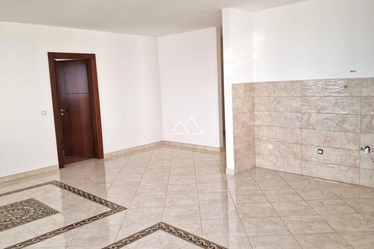 Апартаменты в Бечичи, Черногория, 95 м² - фото 5