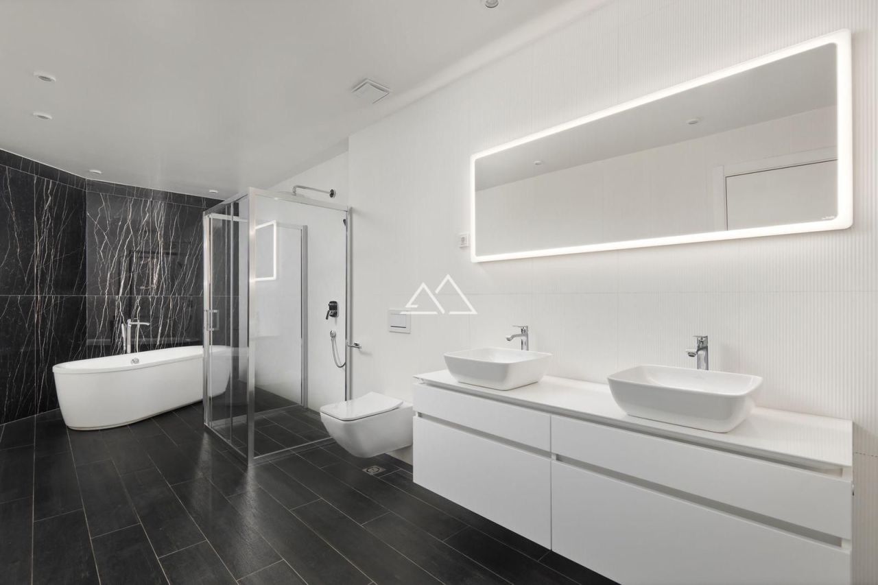 Вилла в Прчани, Черногория, 479 м² - фото 7