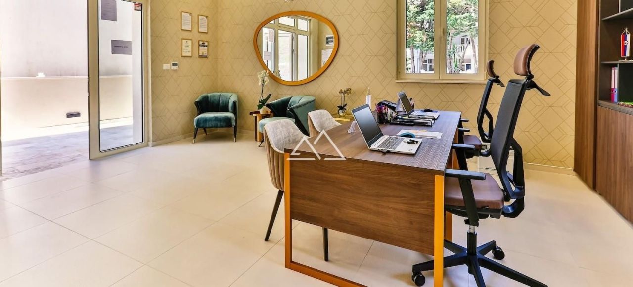 Коммерческая недвижимость в Будве, Черногория, 44 м² - фото 7