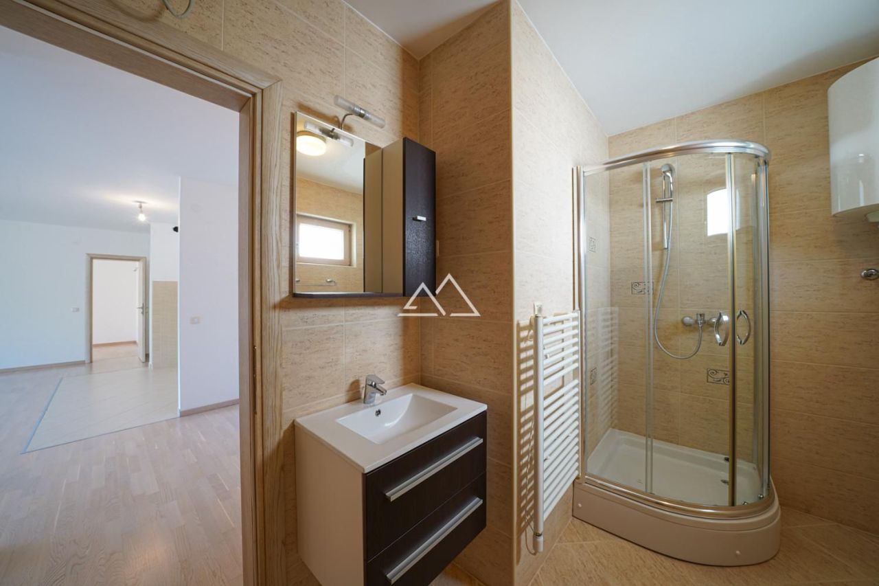 Апартаменты в Бечичи, Черногория, 106 м² - фото 8