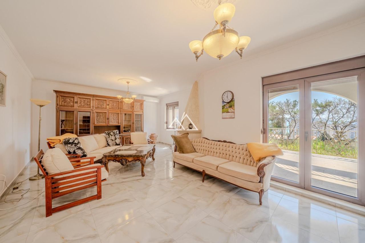 Вилла Херцег Нови, Черногория, 360 м² - фото 8