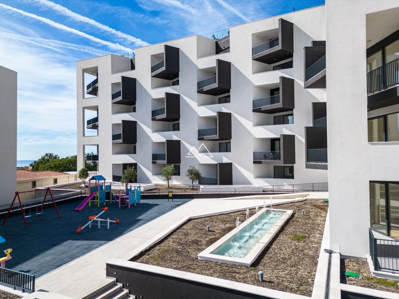 Апартаменты в Бечичи, Черногория, 59 м² - фото 9