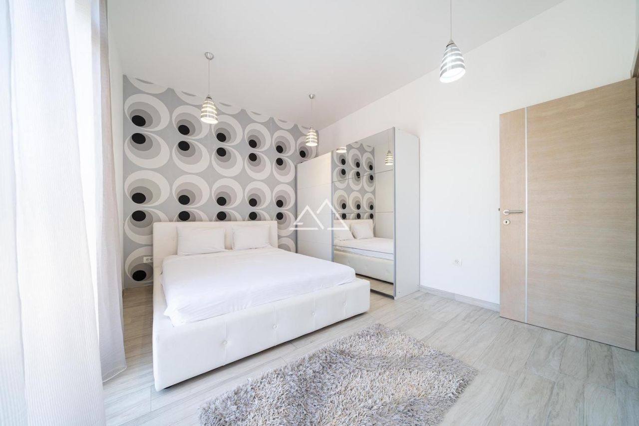 Апартаменты в Добра Воде, Черногория, 85 м² - фото 10